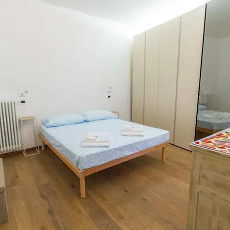 Appartement Casa Azzura Bilocale Chic A Due Passi Dal Duomo Pinerol